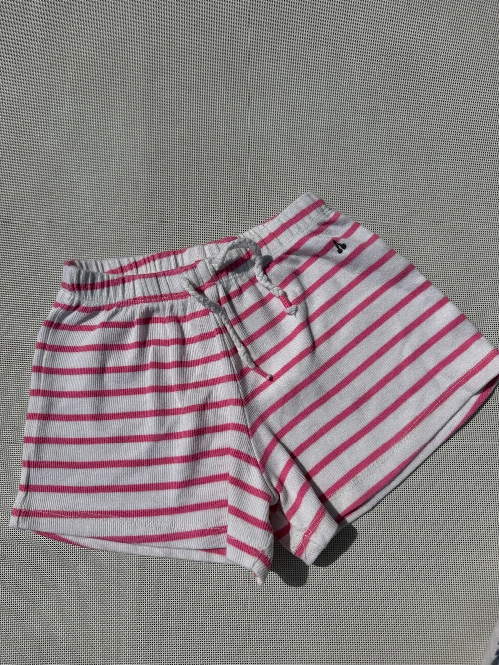 Zara girls’ striped knit shorts